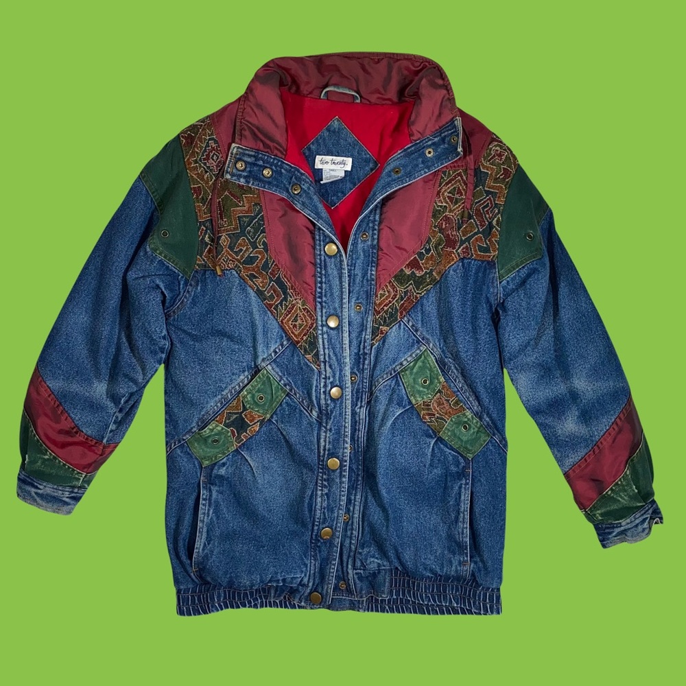 Two Twenty Vintage 80s jean coat with material design details